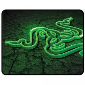 Коврик Razer Goliathus Control Fissure M (RZ02-01070600-R3M2)